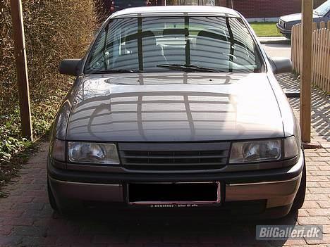 Opel vectra a gls - opel vectra a 1990 billede 1