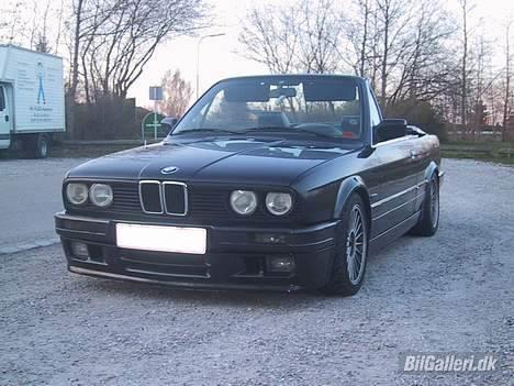 BMW 325i Cabriolet *SOLGT* billede 20