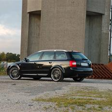 Audi S4 V8 4.2 Quattro *SOLGT*