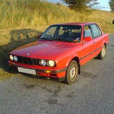 BMW 320I ( SOLGT )