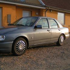 Ford sierra 2,0 DOHC solgt