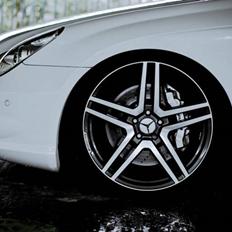 Mercedes Benz CLS 