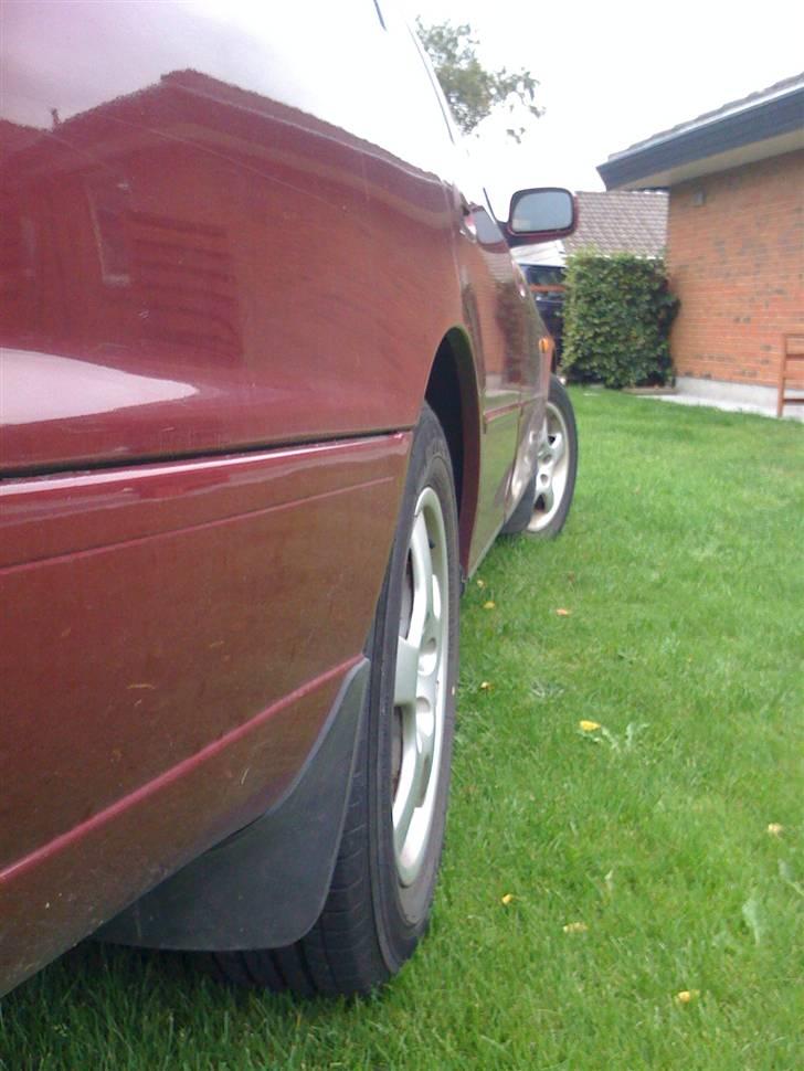 Toyota Camry 2,2 GL  - ja rust er der ikke rigtig noget af i skærmene :D  billede 16