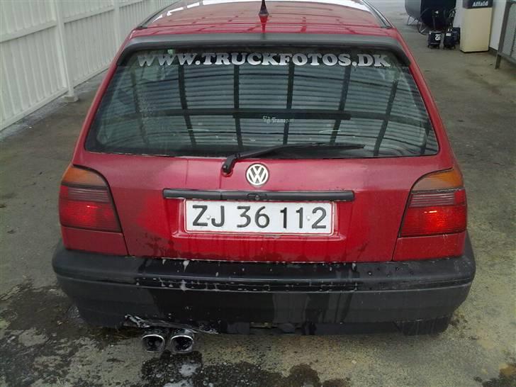 VW Golf 3 GTD BYTTET - Meget beskidt bil efter en tur til sydstyskland.  billede 7