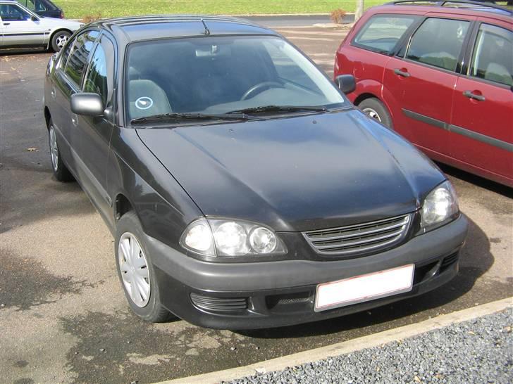 Toyota Avensis billede 1