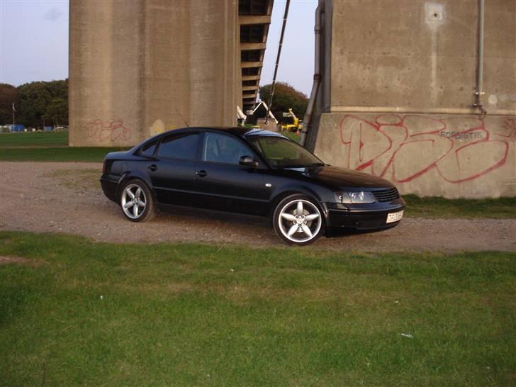 VW Passat 1,8t Limo(TILSALG) billede 4