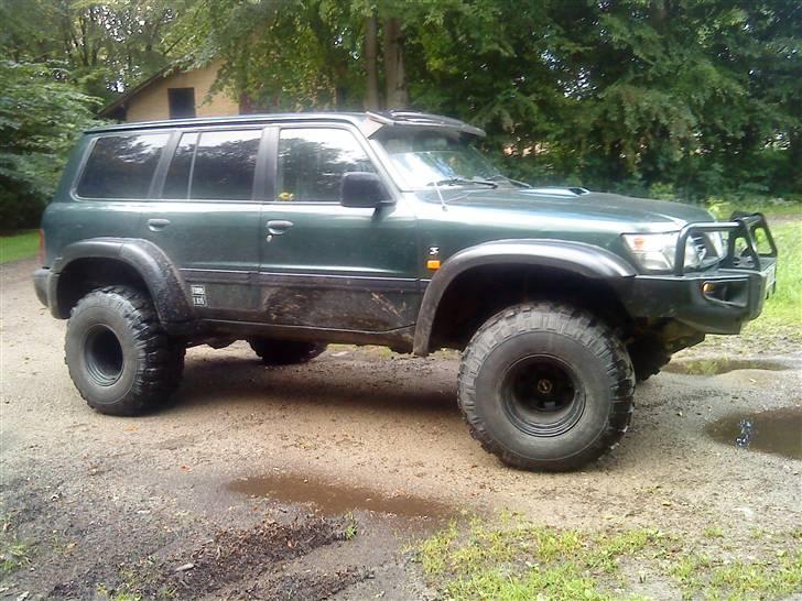 Nissan Patrol Y61 Artic Truck billede 5