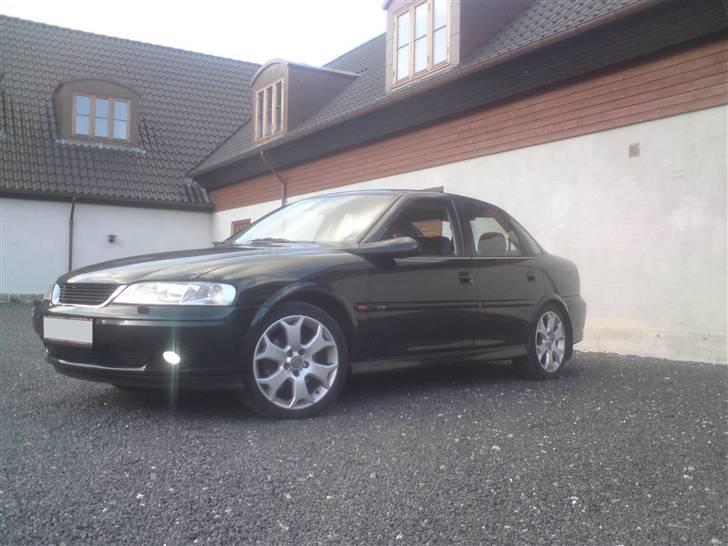 Opel Vectra B CDX (SOLGT) billede 10