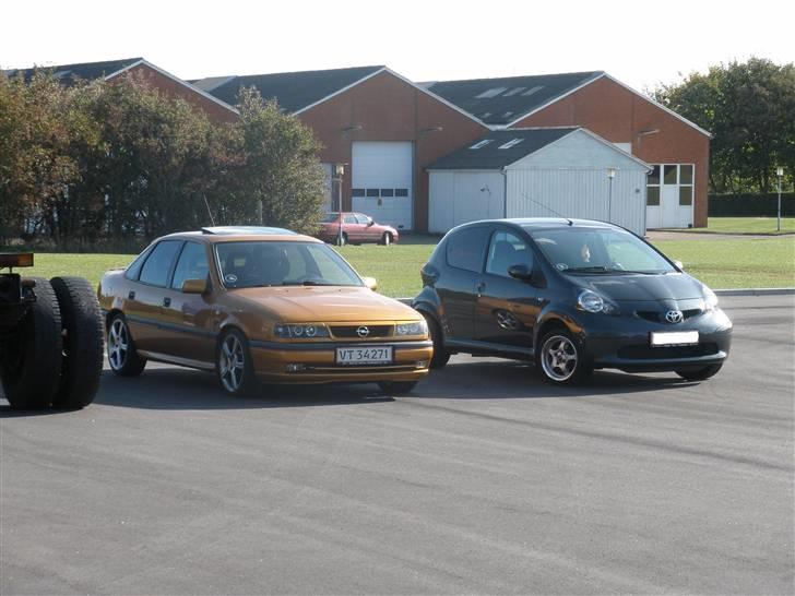 Opel Vectra a 2,0 16v GT billede 1