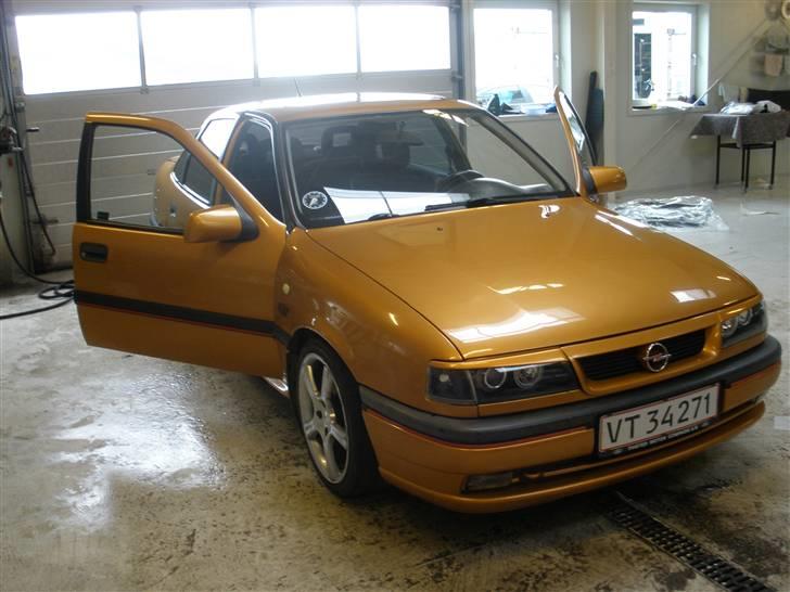 Opel Vectra a 2,0 16v GT billede 3