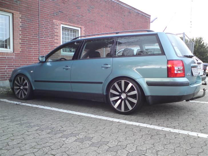 VW Passat 1.8T St.car SOLGT billede 12