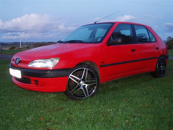 Peugeot 306  Byttet billede 1