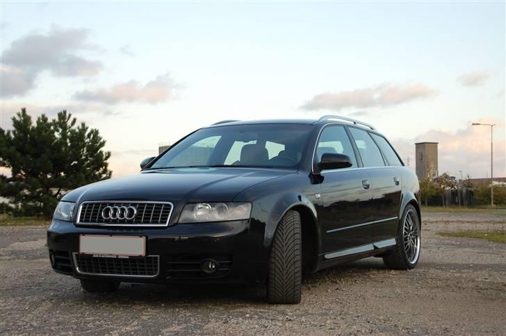 Audi S4 V8 4.2 Quattro *SOLGT* billede 1