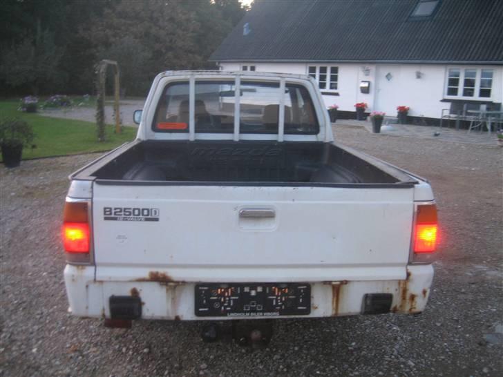 Mazda B 2500 (SOLGT) billede 6