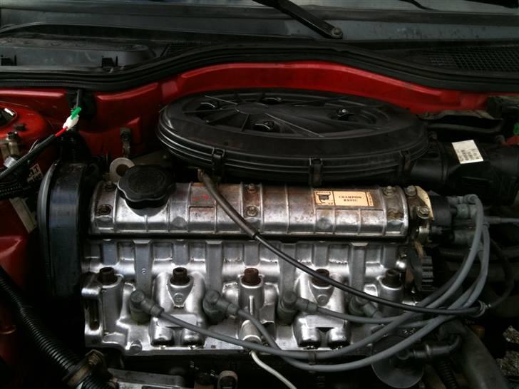 Renault 19 1.8 - LE moteur F3P 1,8. Med Monopoint billede 11