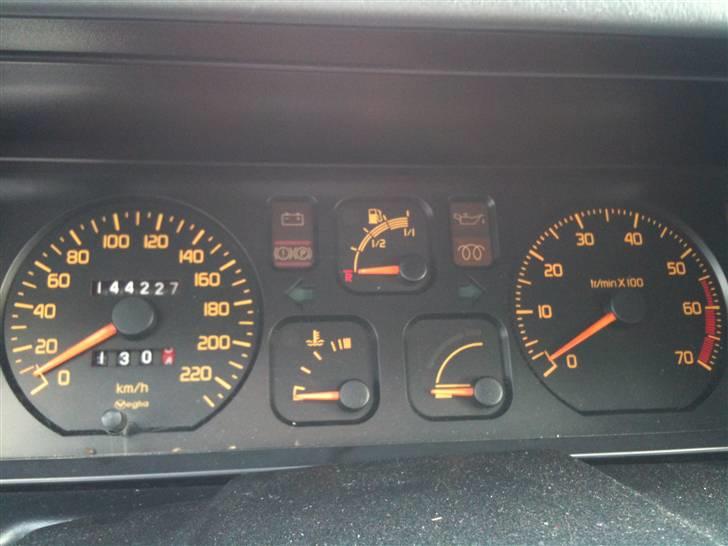 Renault 19 1.8 - Speedometeret med Omdrejningstæller :) billede 12