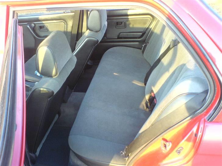 BMW 320I ( SOLGT ) billede 6