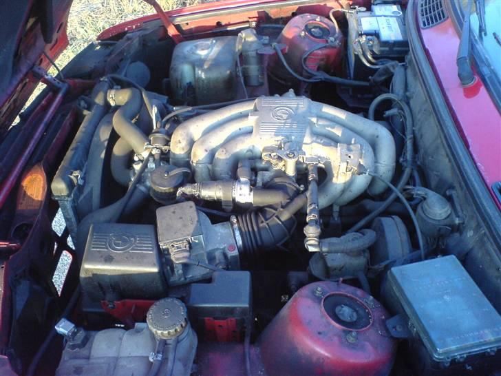 BMW 320I ( SOLGT ) billede 8