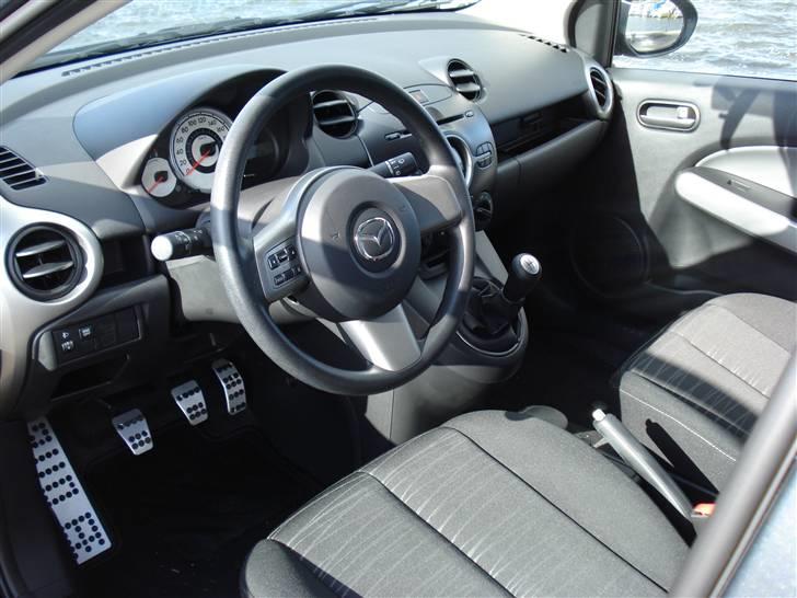 Mazda 2 - 1,3 Advance, 5 dørs *SOLGT* billede 10