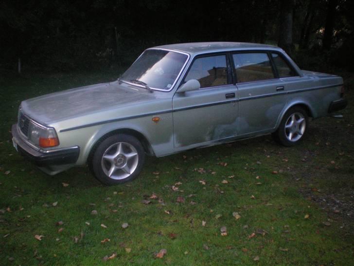 Volvo 240 (byttet) billede 6