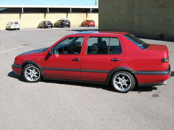 VW Vento cl billede 1