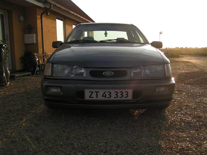Ford sierra 2,0 DOHC solgt billede 4