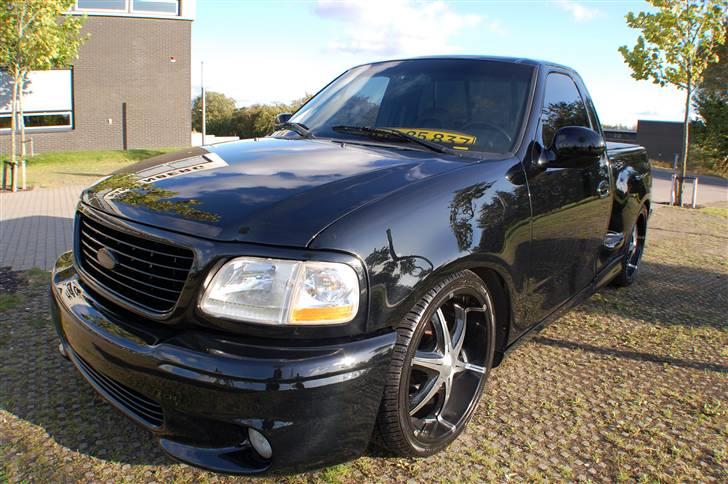 Ford f150 svt lightning billede 11