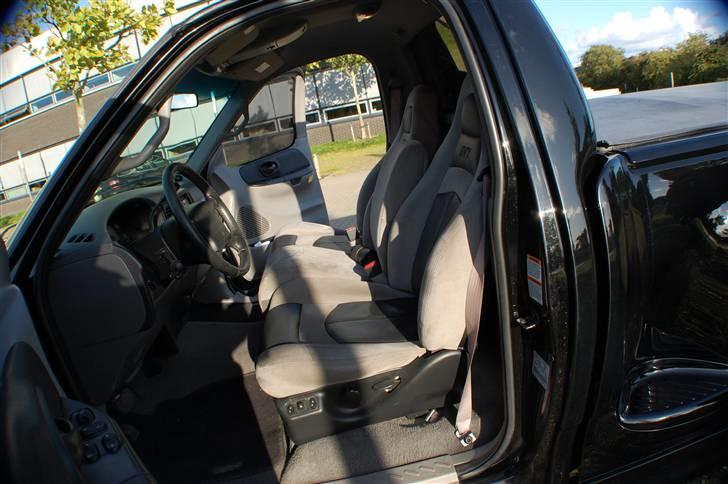 Ford f150 svt lightning billede 18