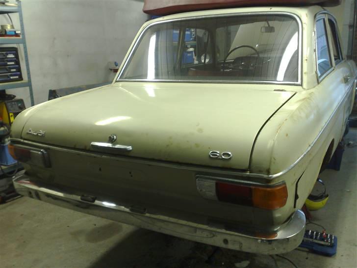 Audi 60 solgt billede 5