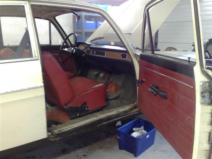 Audi 60 solgt billede 8