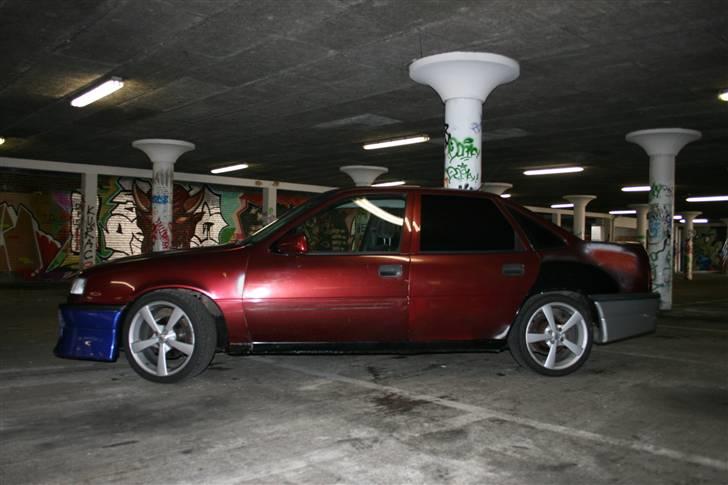 Opel Vectra a (Solgt) billede 4