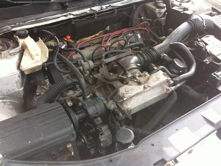 Peugeot 605 SLI ( SOLDT ) billede 16