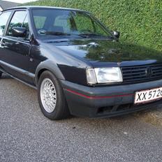VW Polo G40 ( SOLGT )