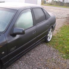 Opel vectra a GT sedan (solgt)
