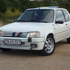 Peugeot 205 1,3 Rallye