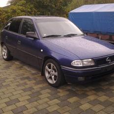 Opel Astra 2,0 16v (Byttet)