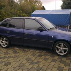 Opel Astra 2,0 16v (Byttet)