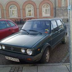 VW Golf 1 gx  ''skrottet'':(