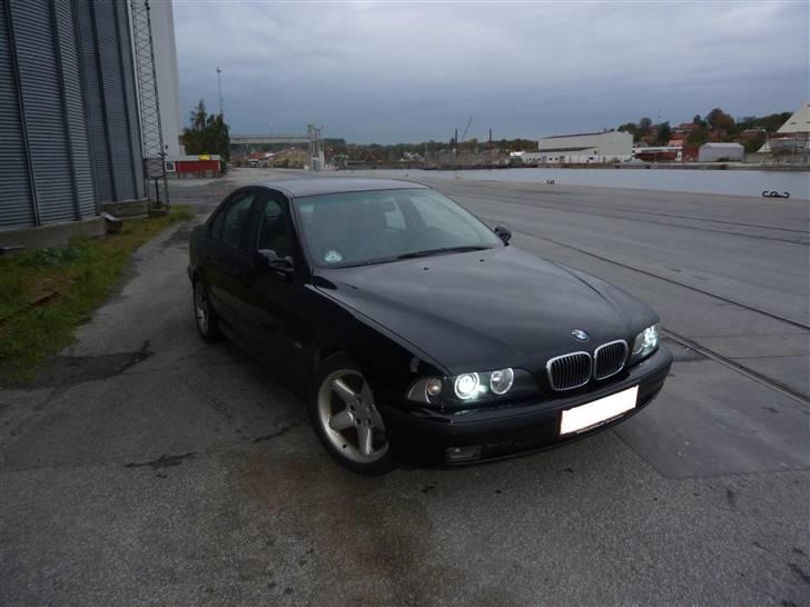 BMW E39 528i SOLGT billede 7