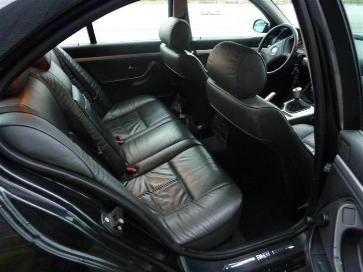 BMW E39 528i SOLGT billede 9