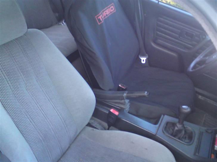 BMW 318i E30 BYTTET billede 6