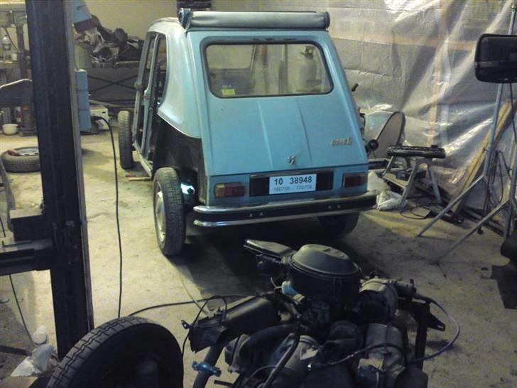 Citroën Dyane 6 - Karrossen har holdt flytte dag over på den reppet ramme billede 15