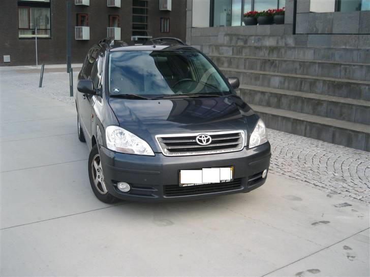 Toyota Avansis Sportsvan (SOLGT) billede 11