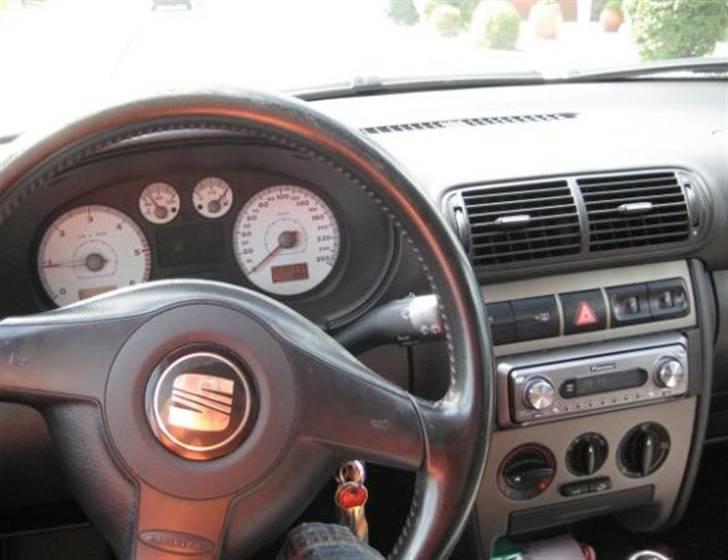 Seat Leon Tdi Topsport "SOLGT" billede 6