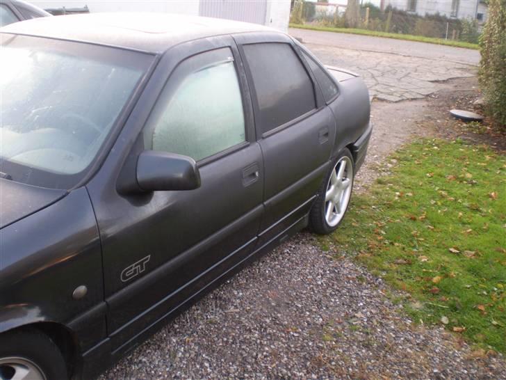 Opel vectra a GT sedan (solgt) billede 2