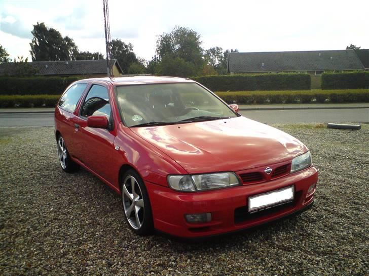 Nissan Almera 2.0 lil GTi solgt billede 3