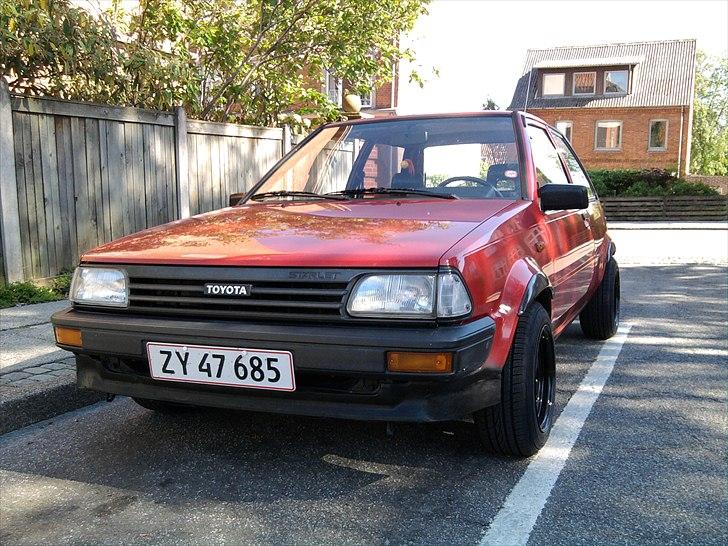 Toyota starlet billede 1