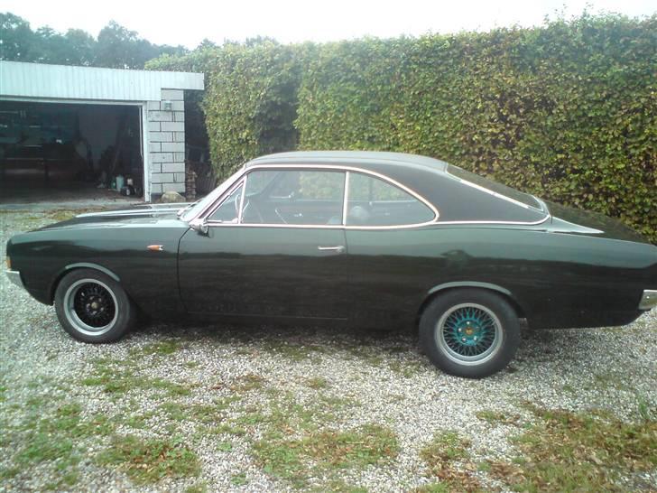 Opel Commodore A *solgt* billede 10