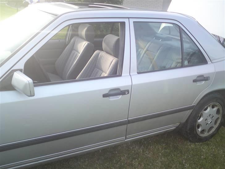 Mercedes Benz 124 300D RIP billede 5