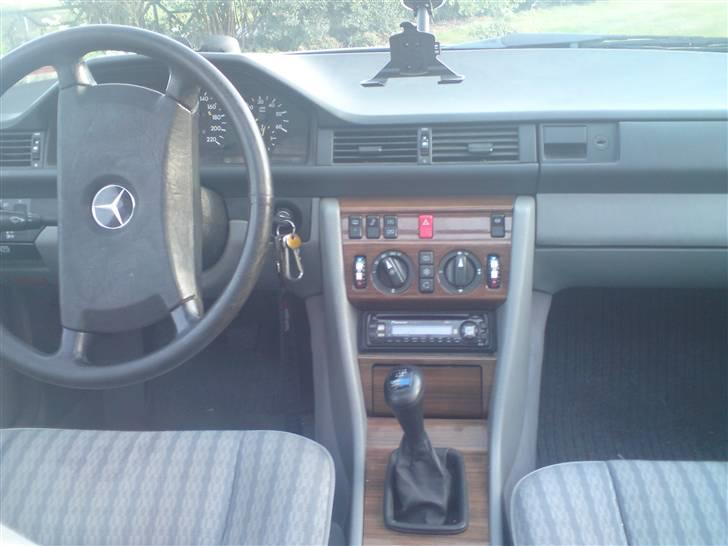 Mercedes Benz 124 300D RIP billede 7